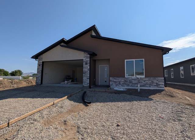 Property at 1058 Tungsten Way, Fruita, CO 81521, 3 beds, 2 baths