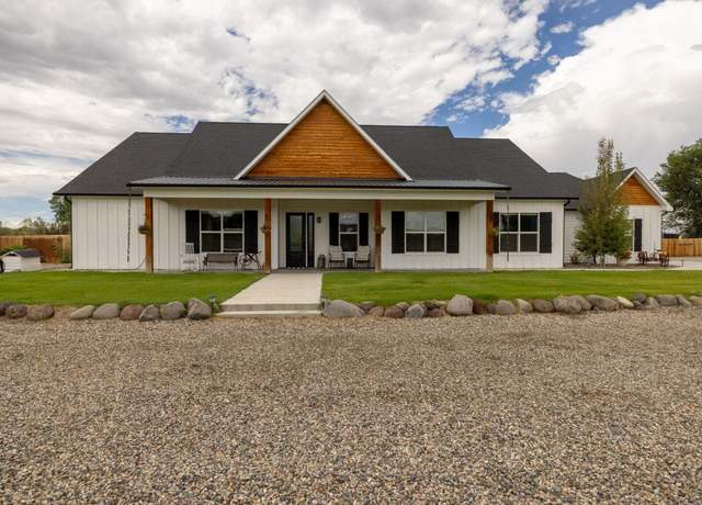 Property at 1866 J Rd Unit C, Fruita, CO 81521, 4 beds, 3 baths