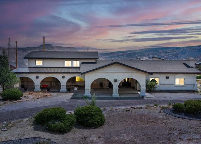 Property at 2320 Monument Rd, Grand Junction, CO 81507, 5 beds, 4 baths