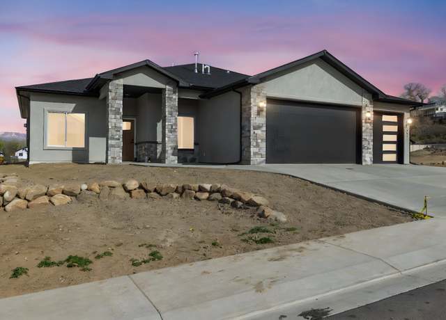 Property at 252 Maggie Dr, Grand Junction, CO 81503, 3 beds, 2 baths