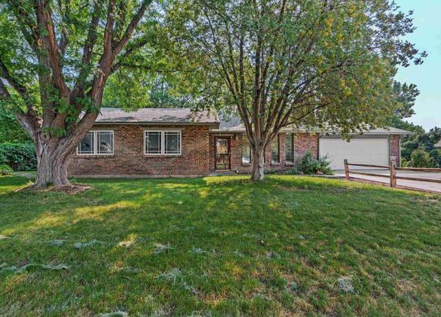 Property at 622 Agana Dr, Grand Junction, CO 81504, 3 beds, 2 baths