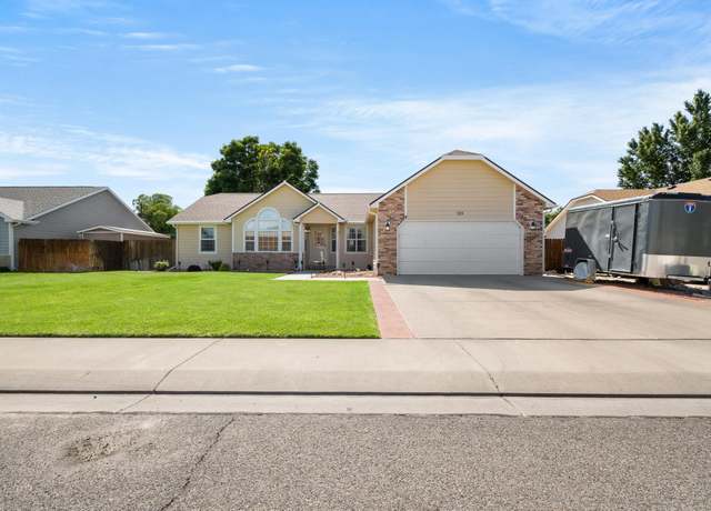 Property at 113 Sierra Dr, Fruita, CO 81521, 3 beds, 2 baths