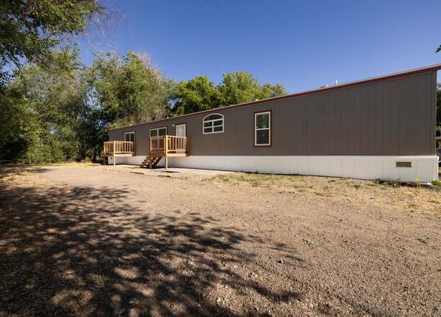 Property at 551 E View Dr, Grand Junction, CO 81504, 3 beds, 2 baths