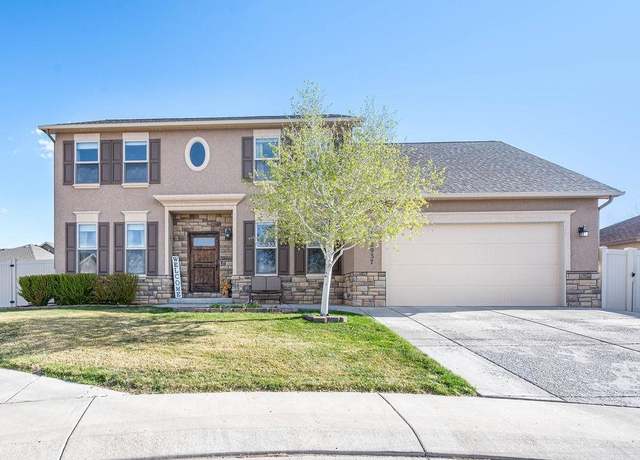 Property at 2937 River Bend Ct, Grand Junction, CO 81503, 4 beds, 3 baths