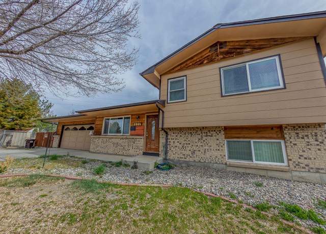 Property at 596 1/2 E Valley Ct, Grand Junction, CO 81504, 3 beds, 2 baths