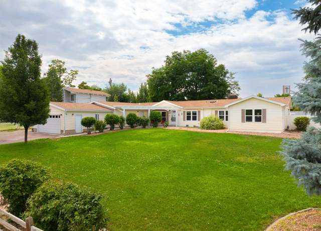 Property at 2301 E Rd, Grand Junction, CO 81507, 4 beds, 3 baths
