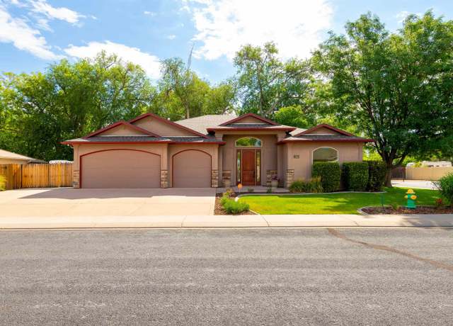 Property at 214 Meadow Point Dr, Grand Junction, CO 81503, 4 beds, 3 baths
