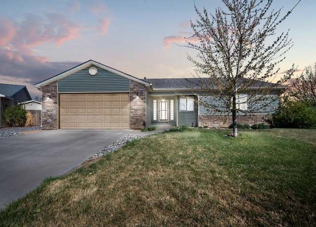 Property at 2850 Fenel Ave, Grand Junction, CO 81501, 4 beds, 3 baths
