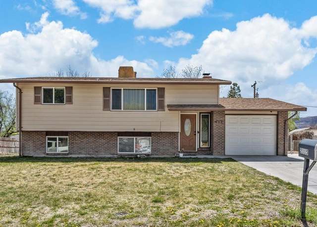 Property at 2115 Saguaro Rd, Grand Junction, CO 81507, 3 beds, 2 baths