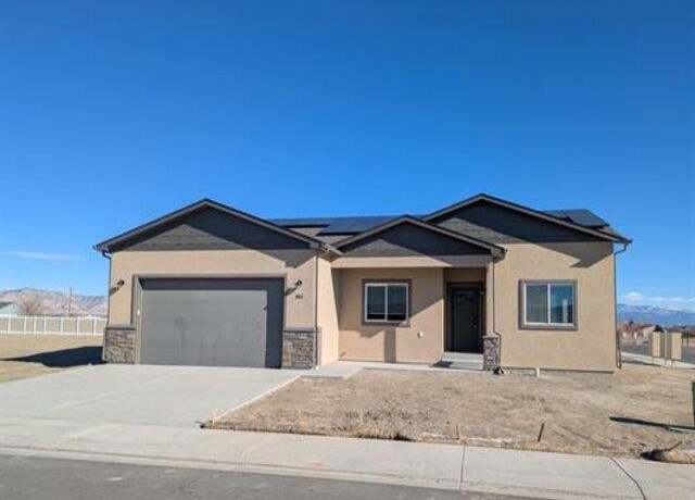 Property at 2142 Moon River Rd, Grand Junction, CO 81505, 3 beds, 2 baths