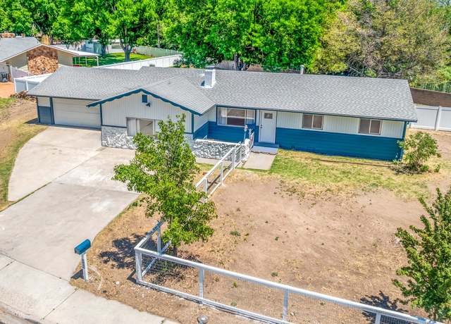 Property at 552 Normandy Dr, Grand Junction, CO 81501, 3 beds, 2 baths