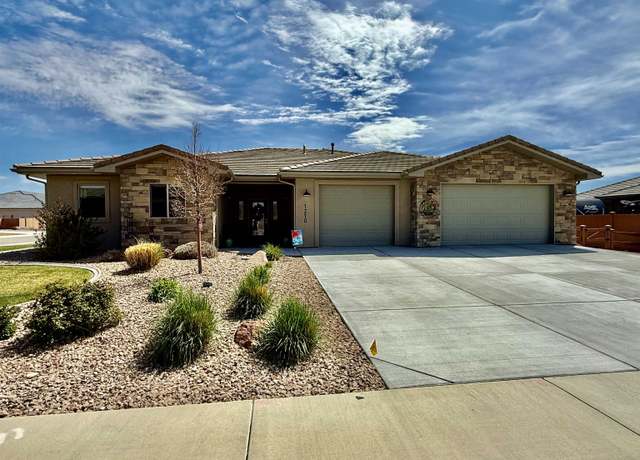 Property at 1210 Fairway Dr, Fruita, CO 81521, 4 beds, 3 baths