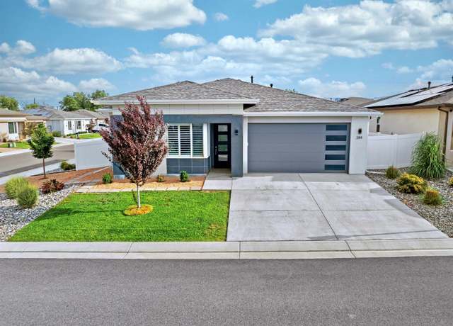 Property at 384 Calder Creek Ln, Grand Junction, CO 81504, 3 beds, 2 baths