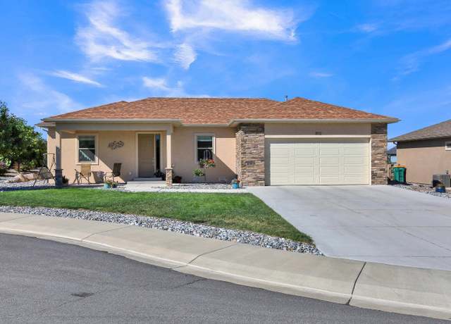 Property at 3512 Woodbridge Pl, Montrose, CO 81401, 3 beds, 2 baths