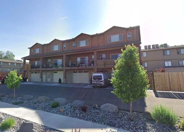 Property at 1558 Poplar Dr, Grand Junction, CO 81505, 3 beds, 3 baths