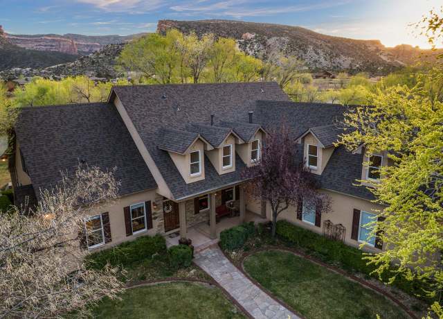 Property at 729 Curecanti Cir, Grand Junction, CO 81507, 4 beds, 4 baths