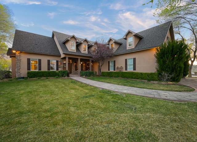 Property at 729 Curecanti Cir, Grand Junction, CO 81507, 4 beds, 4 baths