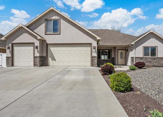 Property at 622 Silver Mountain Dr, Grand Junction, CO 81504, 5 beds, 3 baths