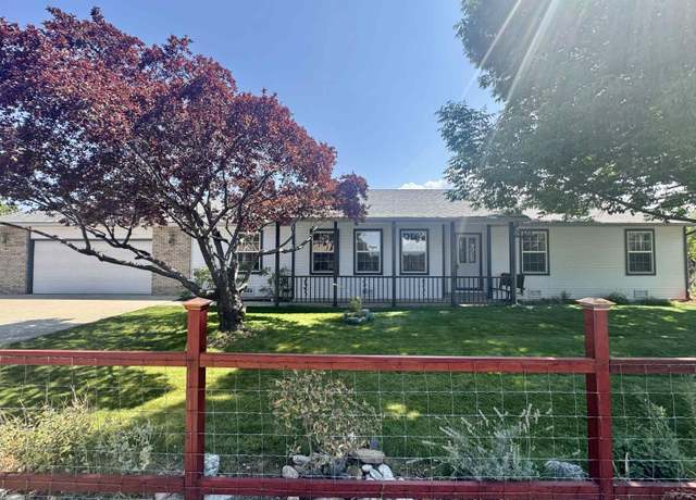 Property at 819 Elberta Ave, Palisade, CO 81526, 3 beds, 2 baths