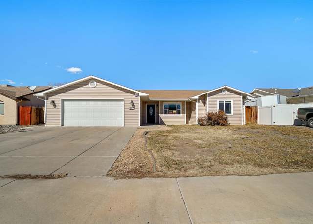Property at 3028 Mohawk Ave, Grand Junction, CO 81504, 4 beds, 2 baths