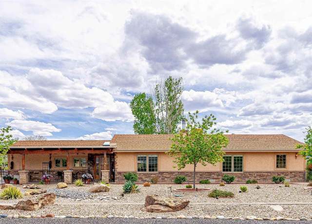 Property at 2843 S Forest Ct, Grand Junction, CO 81501, 3 beds, 3 baths