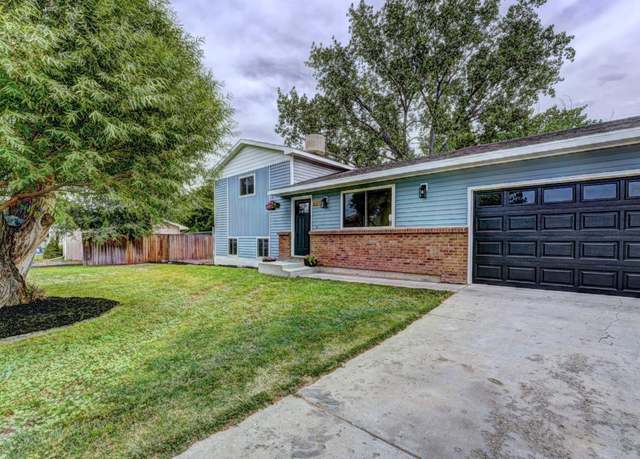 Property at 637 Leah Ct, Grand Junction, CO 81504, 3 beds, 2 baths