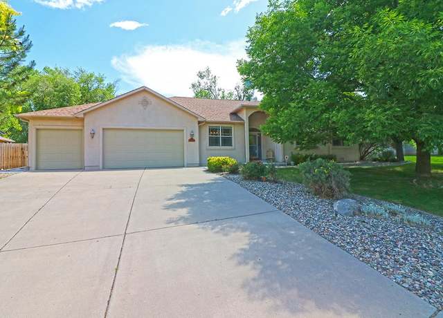 Property at 2069 Pannier Ct, Grand Junction, CO 81507, 4 beds, 3 baths