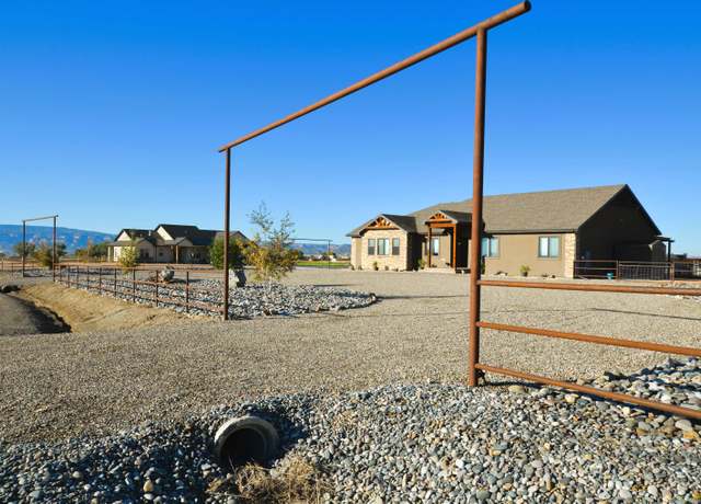 Property at 1641 Saddle Ring Ct, Loma, CO 81524, 5 beds, 4 baths