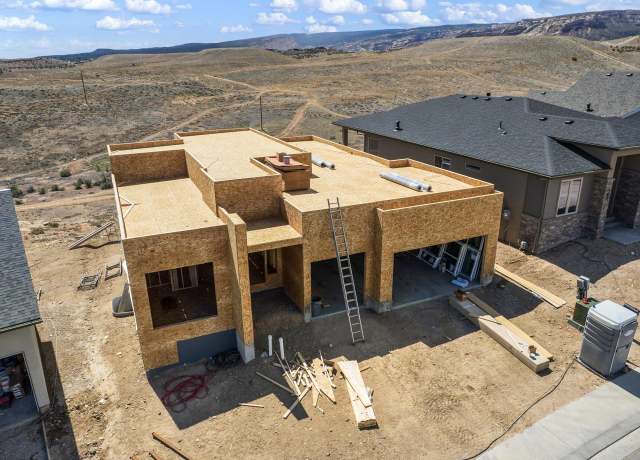 Property at 2287 Culebra Peak Ct, Grand Junction, CO 81507, 5 beds, 3 baths