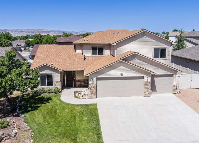 Property at 183 Red Rocks St, Fruita, CO 81521, 5 beds, 3 baths