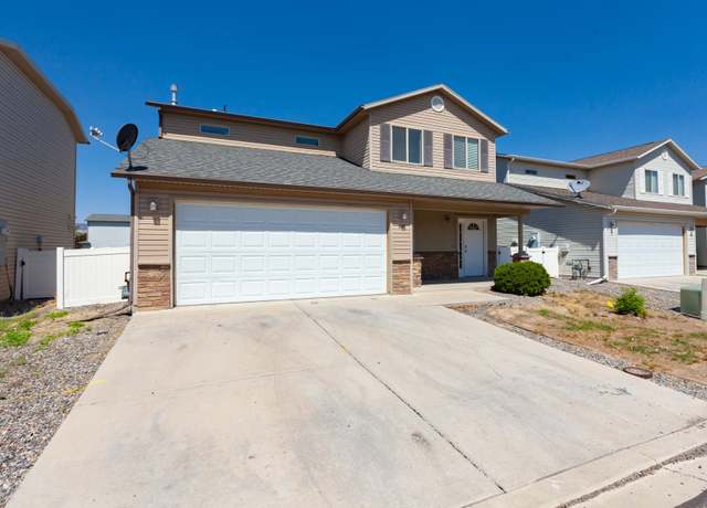 Property at 665 Alexia Ct, Grand Junction, CO 81505, 3 beds, 2 baths