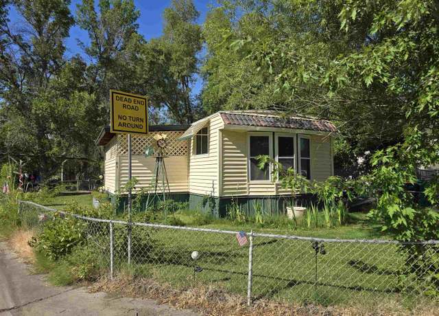 Property at 825 E Ottley Ave Unit F1, Fruita, CO 81521, 2 beds, 1 bath