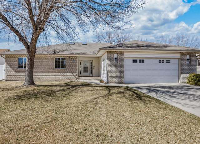 Property at 555 Shoshone St, Grand Junction, CO 81504, 3 beds, 3 baths