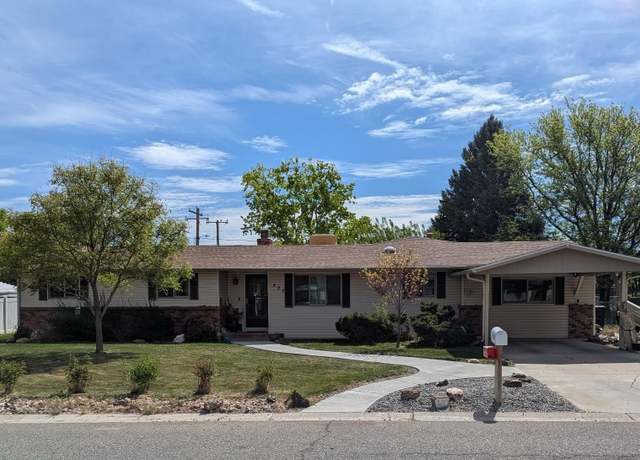 Property at 622 Glacier Dr, Grand Junction, CO 81507, 3 beds, 3 baths