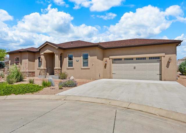 Property at 2280 Red Vista Ct, Grand Junction, CO 81507, 2 beds, 3 baths