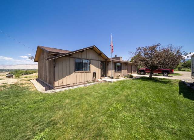 Property at 3214 C Rd, Grand Junction, CO 81503, 2 beds, 1 bath