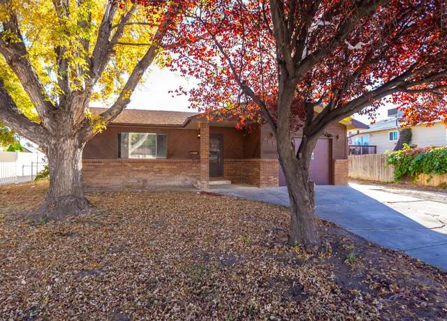 Property at 488 E Valley St, Grand Junction, CO 81504, 3 beds, 2 baths