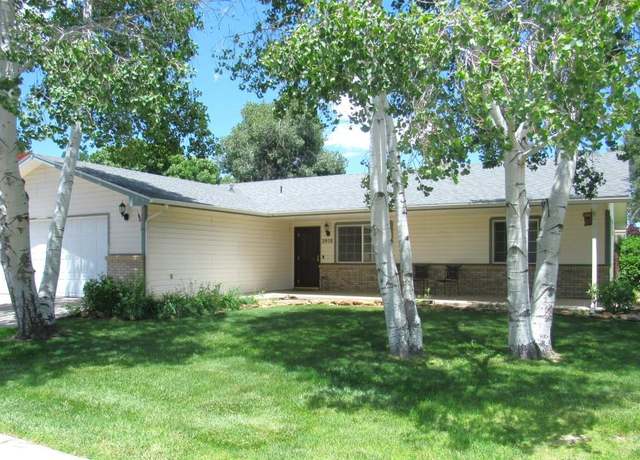 Property at 2958 Bookcliff Ave, Grand Junction, CO 81504, 3 beds, 2 baths