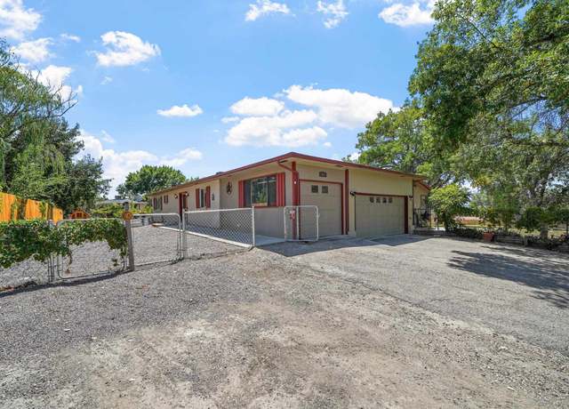 Property at 691 Crestridge Dr, Grand Junction, CO 81506, 5 beds, 3 baths