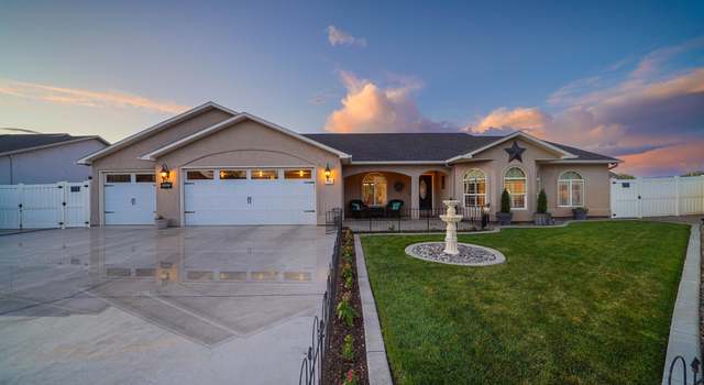 Photo of 943 Dee Ann St, Fruita, CO 81521