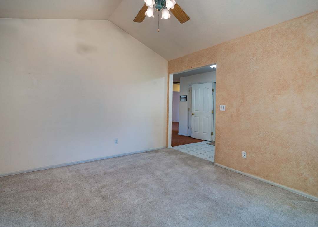 634 Pioneer Rd, Grand Junction, CO 81504