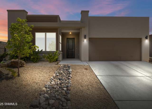 Property at 3072 Don Buck Dr, Las Cruces, NM 88011, 4 beds, 2.5 baths