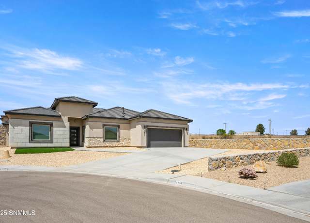 Property at 1470 Lenox Ave, Las Cruces, NM 88005, 4 beds, 3 baths