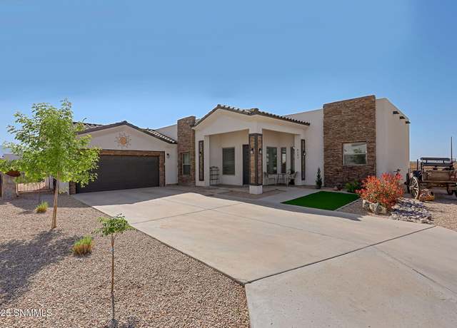 Property at 6102 Wild Sky St, Las Cruces, NM 88012, 4 beds, 2.5 baths
