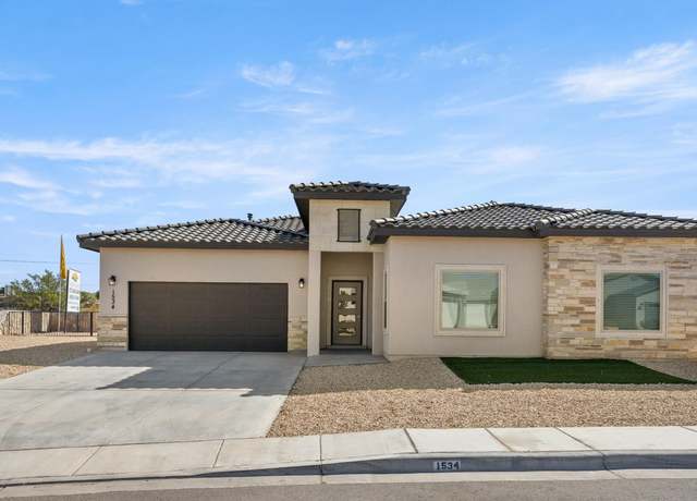 Property at 1534 Lenox Ave, Las Cruces, NM 88005, 3 beds, 2.5 baths