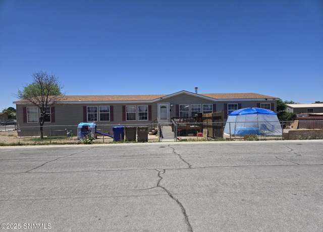Property at 2545 Moon River Loop, Las Cruces, NM 88007, 4 beds, 3 baths