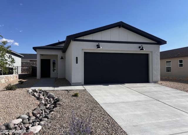 Property at 2180 Torreon Rd, Las Cruces, NM 88012, 3 beds, 2 baths