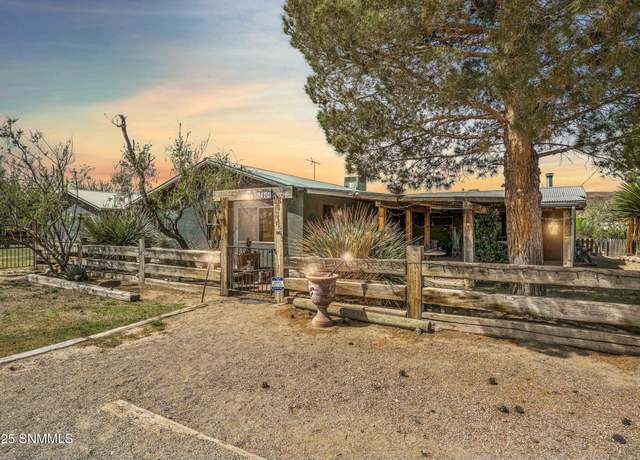 Property at 1911 Trails End Rd, Las Cruces, NM 88007, 4 beds, 4 baths