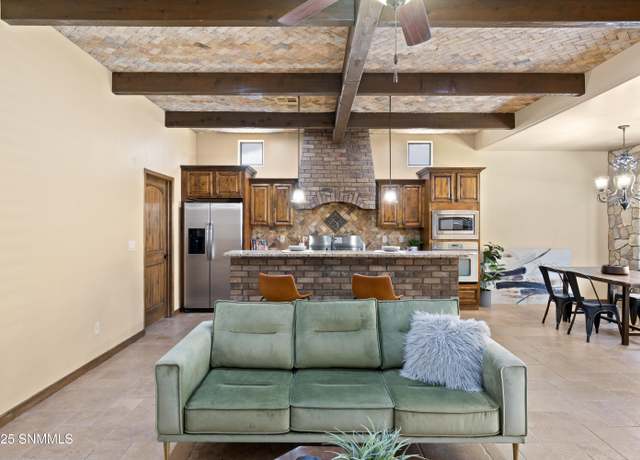 Property at 4082 Calle Corte, Las Cruces, NM 88011, 4 beds, 3 baths