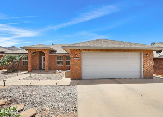 Property at 1076 San Cristo St, Alamogordo, NM 88310, 4 beds, 2 baths